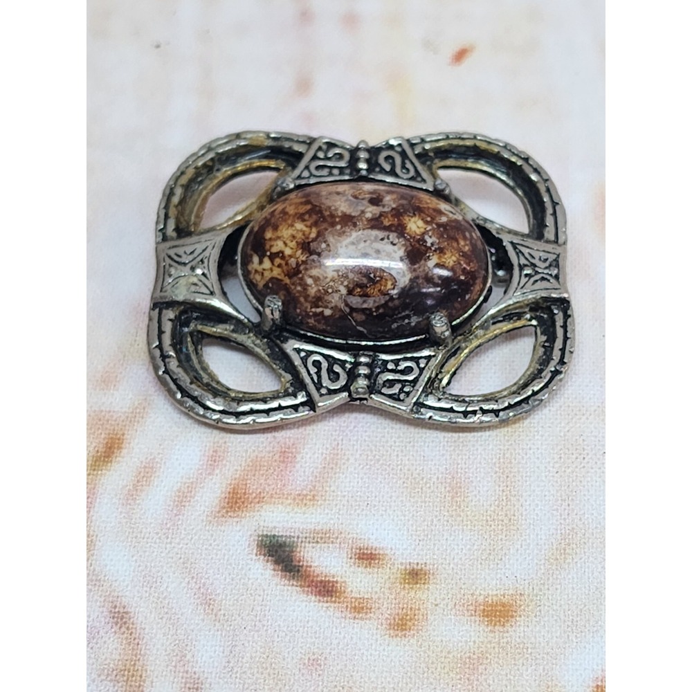 Vintage Weiner Glass Colored Stone Brooch Silver Tone Jewelry